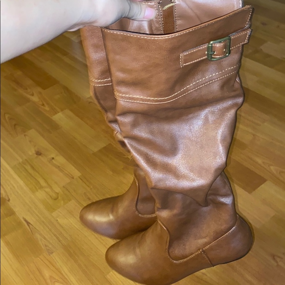 ❣️3/$25❣️ Brown calf boots